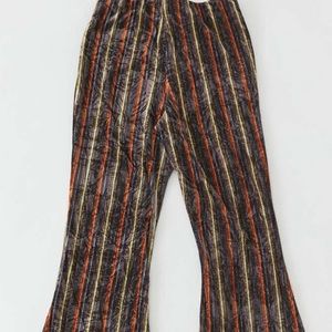 Crushed velvet pull on flare pant.